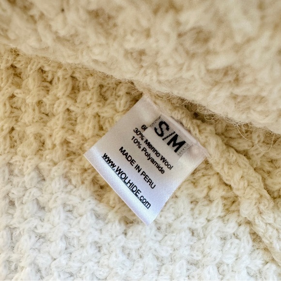 WOL HIDE Box Bomber in Bone - Picture 12 of 13